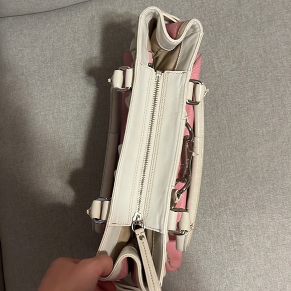 Coach 1941 pink and white leather purse - Picture 5 of 6